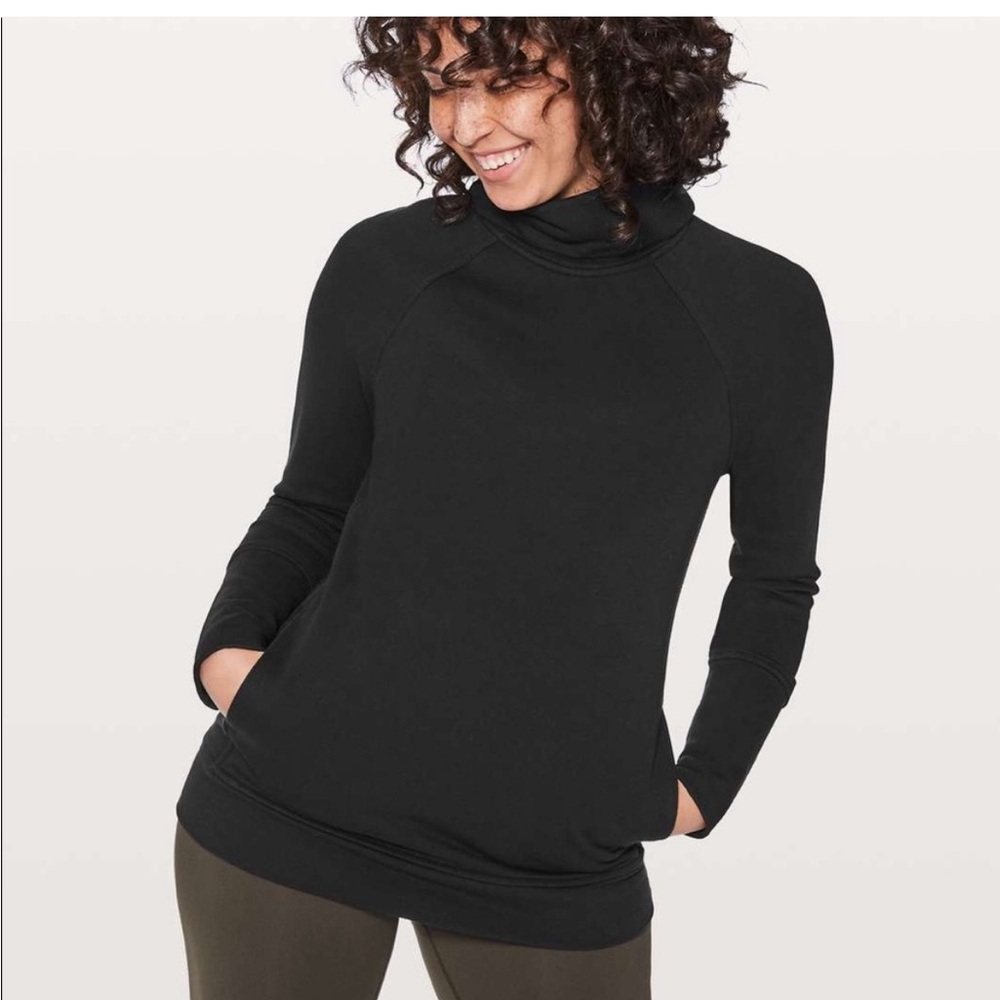 Black lululemon sweatshirt